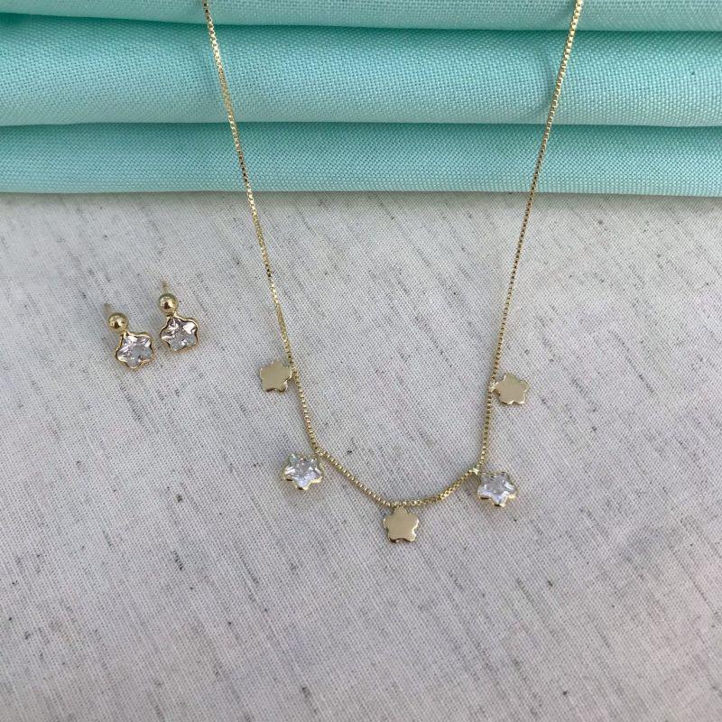 TREVO CRISTAL JEWELRY BANHADO A OURO