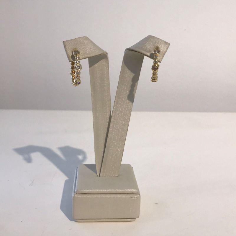 ARGOLA ESFERAS COM ZIRCÔNIA BANHADO A OURO