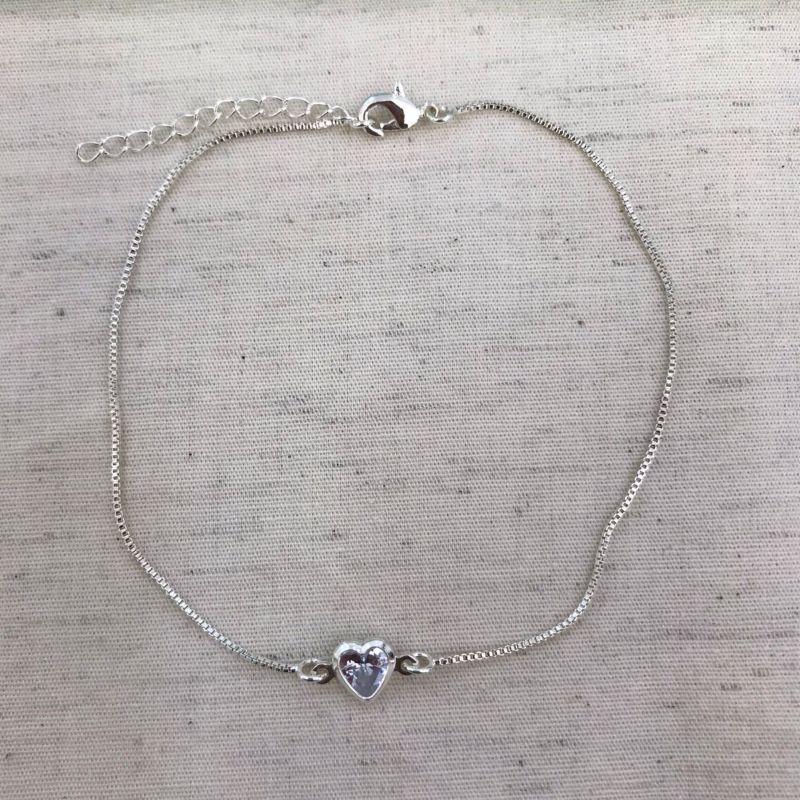 TORNOZELEIRA CORAÇÃO EM ZIRCÔNIA BANHADO A PRATA