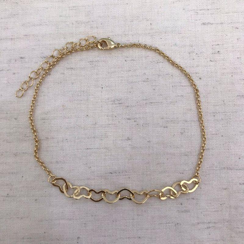 TORNOZELEIRA MINI CORAÇÕES BANHADO A OURO