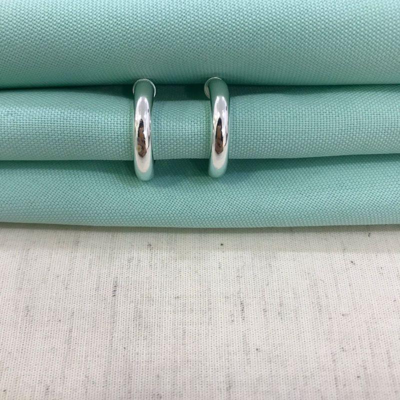 ARGOLA LARGA BANHADO A PRATA