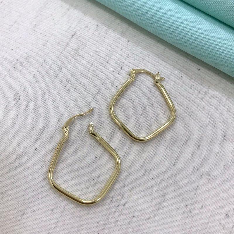 ARGOLA LOSANGO FECHO ITALIANO BANHADO A OURO