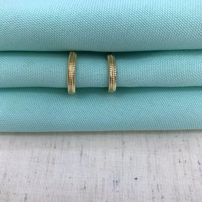 ARGOLINHA TEXTURIZADA BANHADO A OURO