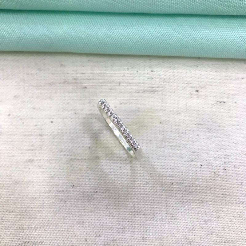 ANEL ZIRCÔNIA QUADARDO BANHADO A PRATA