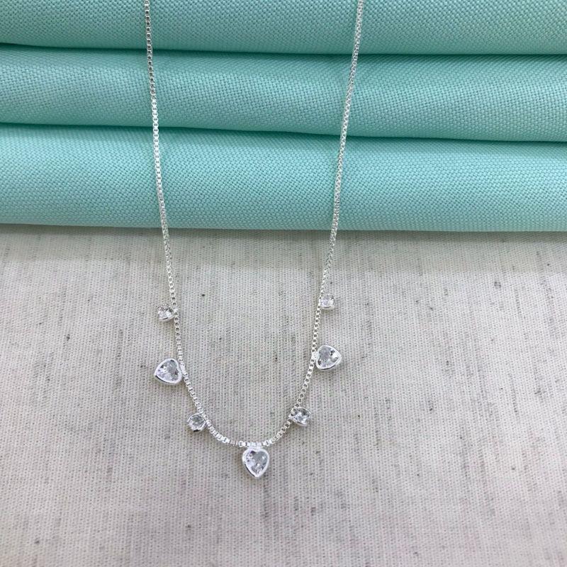COLAR CORAÇÃO PONTO DE LUZ ZIRCÔNIA BANHADO A PRATA