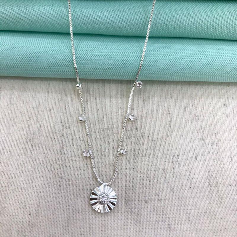 COLAR MARGARIDA ZIRCÔNIA BANHADO A PRATA