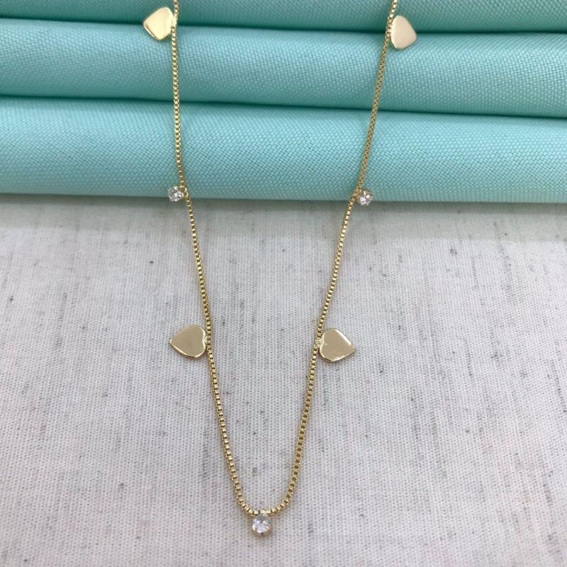 COLAR MEDALHA CORAÇÃO PONTO DE LUZ BANHADO A OURO