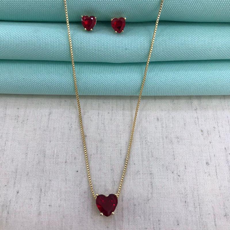 CONJUNTO CORAÇÃO RUBI BANHADO A OURO