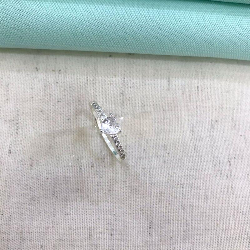 MEIA ALIANÇA CORAÇÃO BANHADO A PRATA