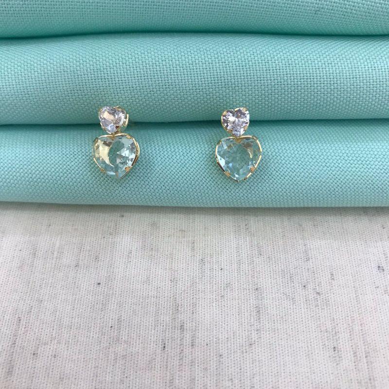 BRINCO CORAÇÃO ACQUAMARINE COM PONTO DE LUZ BANHADO A OURO