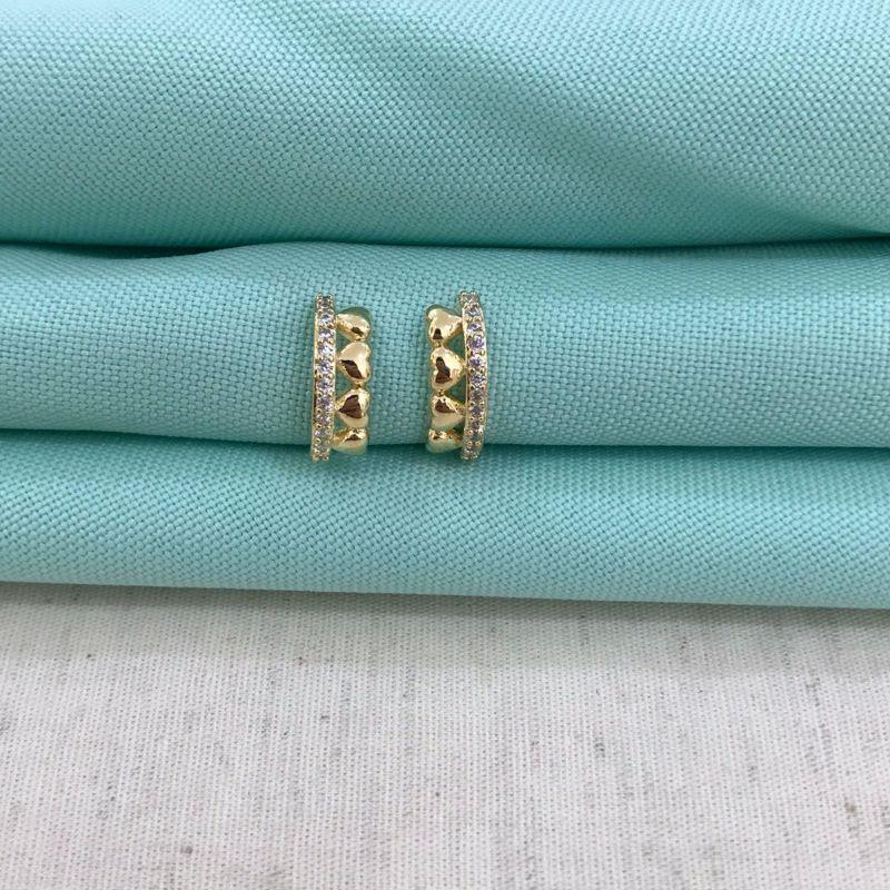 EARHOOK CORAÇÕES BANHADO A OURO