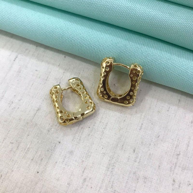 ARGOLA QUADRADA TAM G BANHADO A OURO