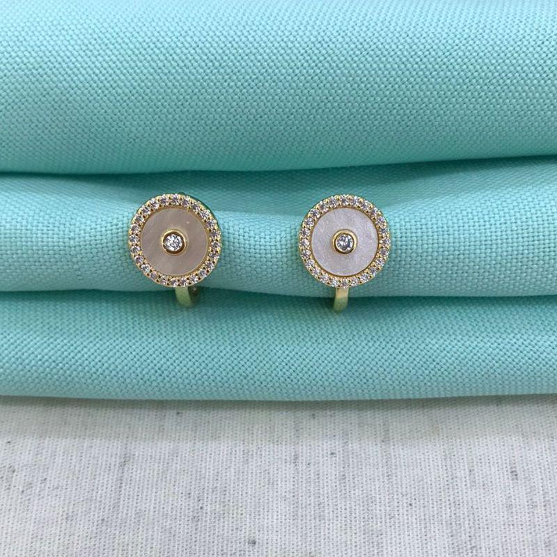 BRINCO MADREPÉROLA ZIRCÔNIA BANHADO A OURO