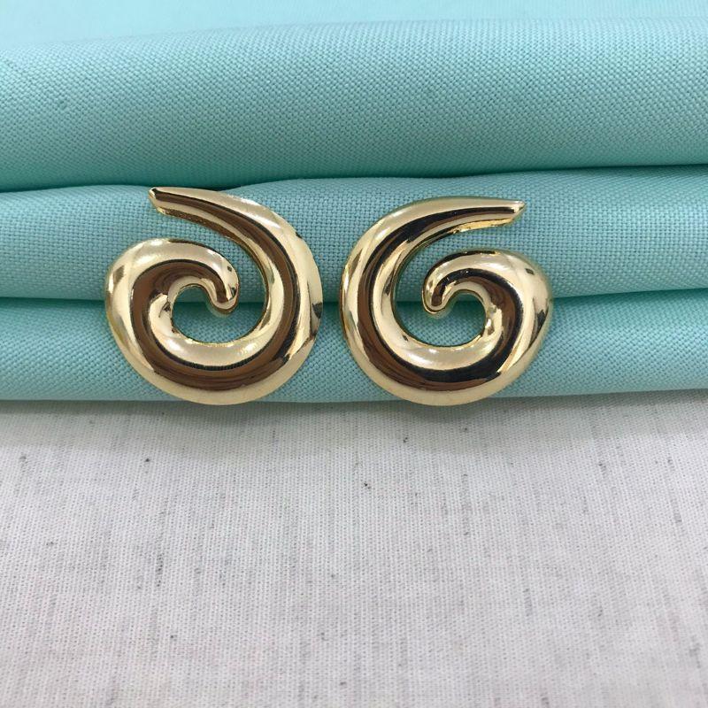 BRINCO MAXI BANHADO A OURO