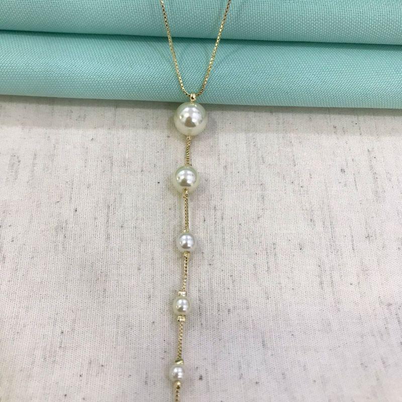 COLAR GRAVATINHA DE PÉROLA BANHADO A OURO