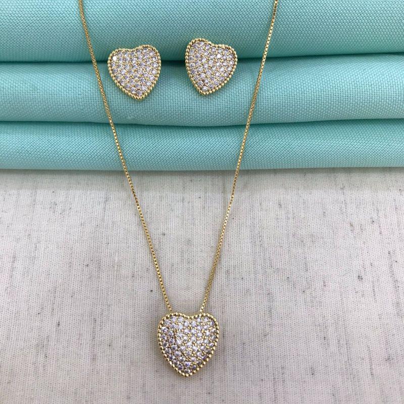 CONJUNTO CORAÇÃO ZIRCÔNIA BANHADO A OURO