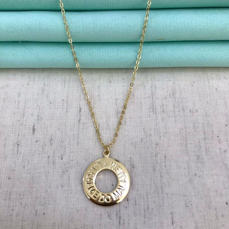 COLAR LIVRAI-ME DO MAL AMÉM BANHADO A OURO