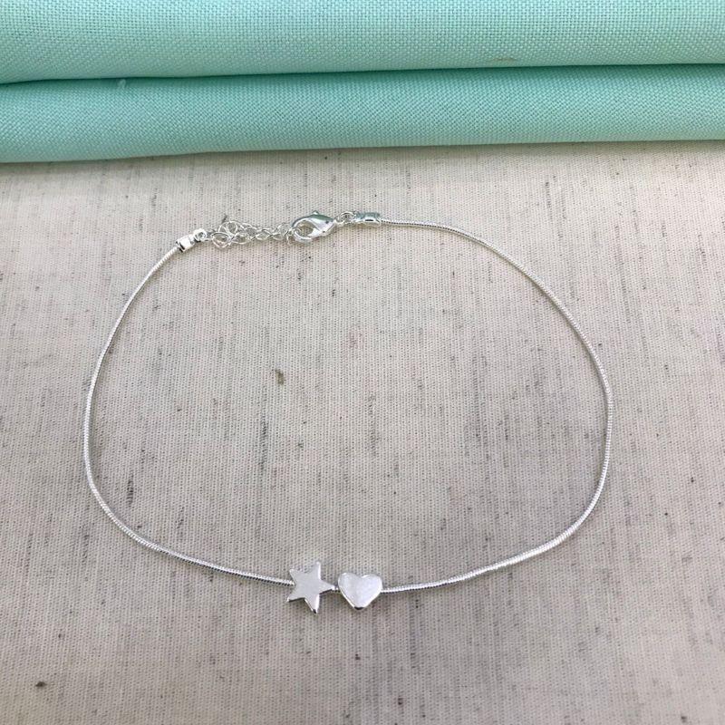 TORNOZELEIRA ESTRELA CORAÇÃO BANHADO A PRATA