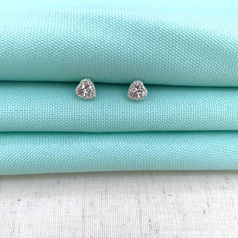 BRINCO CORAÇÃO DORÉ BANHADO A PRATA