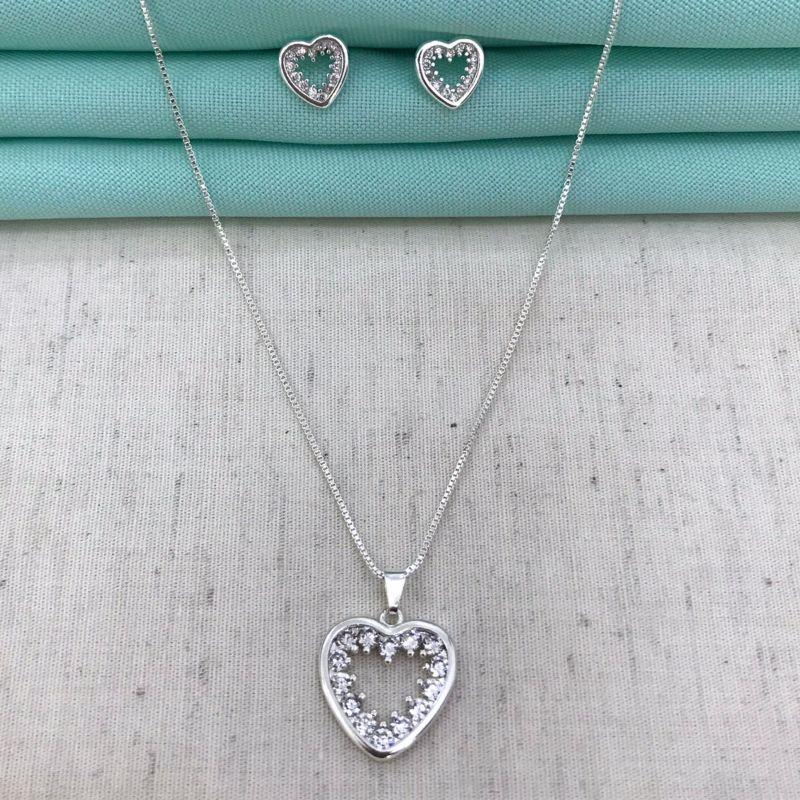 CONJUNTO CORAÇÃO BELLA ZIRCÔNIA BANHADO A PRATA